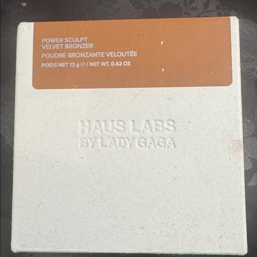 Haus Labs Powersculpt Velvet Bronzer in Shade Light Level 3